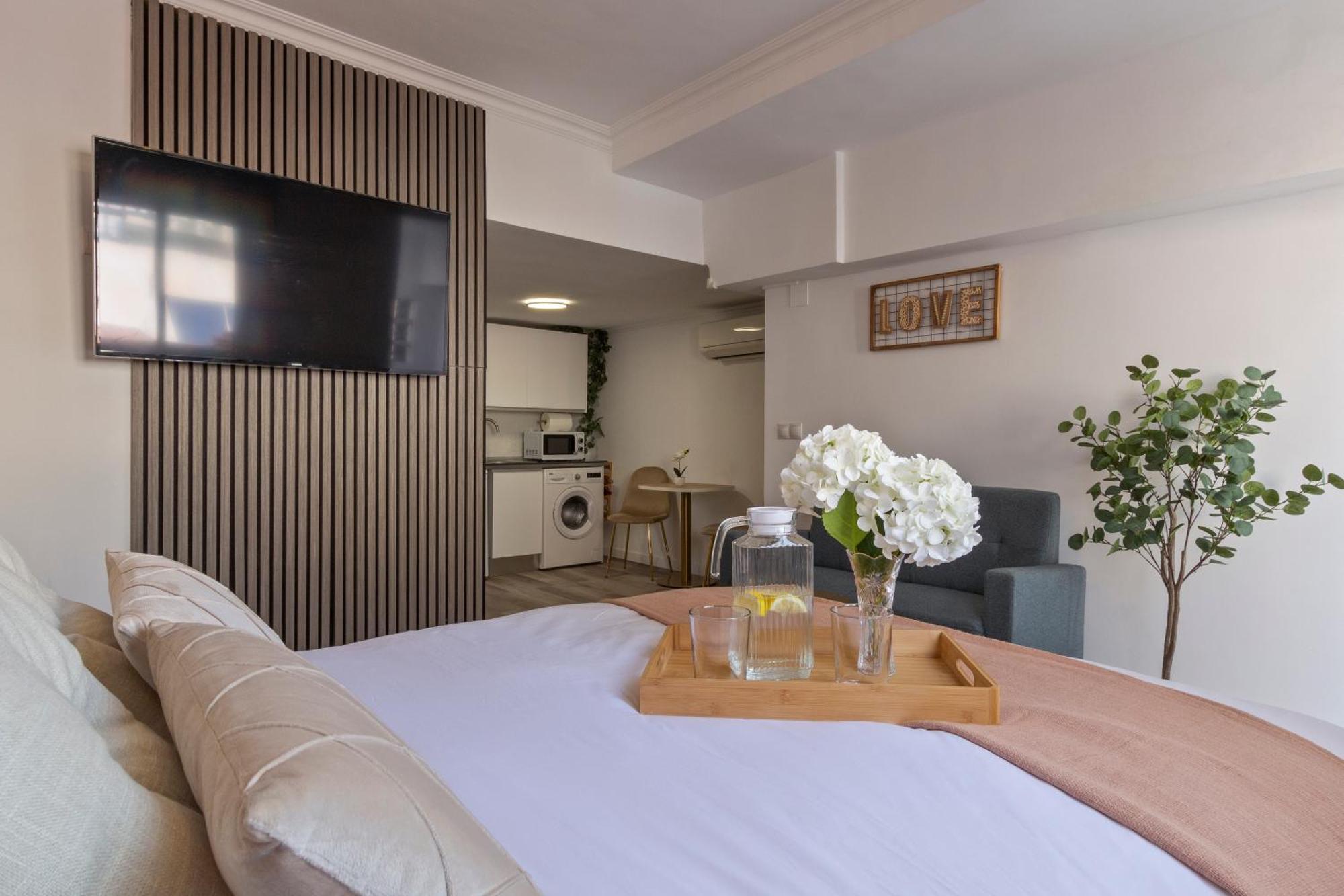Luxer Holidays Màlaga Exteriér fotografie